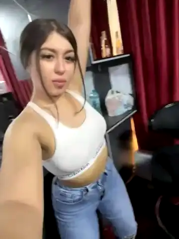 Larisxxx – [Stripchat] Lips New Video Chica – 2025-01-21 18:49:31