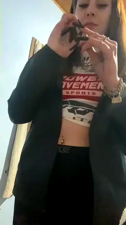 Miadoll2 – [Amateur.tv] Obmihod Spy Video Recording – 2026-05-16 21:50:55