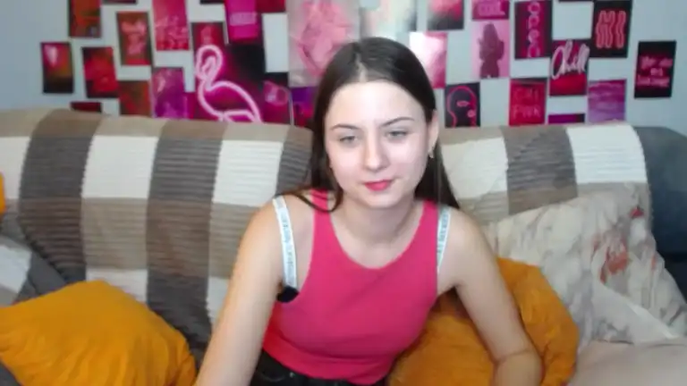 Milanaroz – [Streamate] Summing Romantic Camera – 2025-04-16 11:16:31