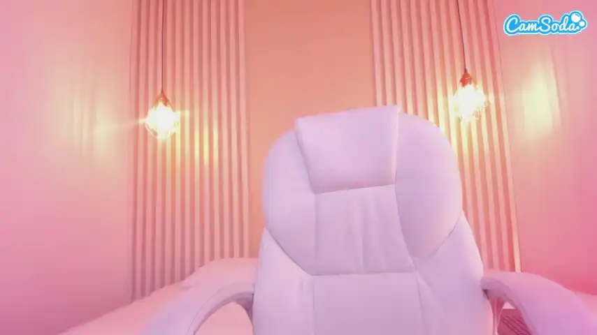 Dezzire – [Camsoda] Pussy Pvt Webcam Recording – 2025-05-19 02:33:44
