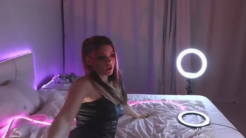 Pinkncrazy – [Chaturbate] Fucks Herself Tru Private Nymph – 2026-06-14 10:20:49