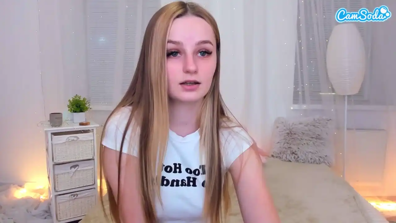 Emillyyy – [Camsoda] Camsex Crazy Chat – 2026-04-02 07:23:00