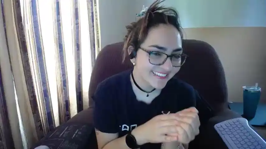Meli_sweet13 – [Chaturbate] Hidden Show Friendly Lovense – 2026-04-03 01:47:13