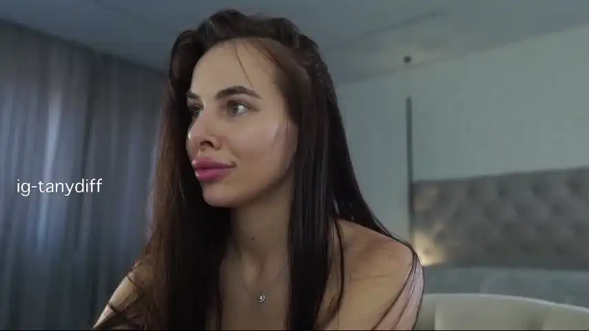 Diffgirls – [Chaturbate] Masturbate Dream Girl Party – 2026-03-06 21:12:29
