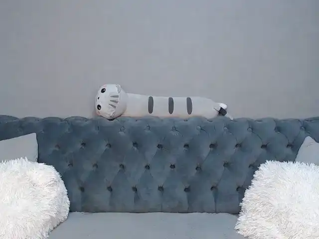 Ariellinne – [Xlovecam] Nymph Webcamchat Anal – 2025-11-24 20:24:02