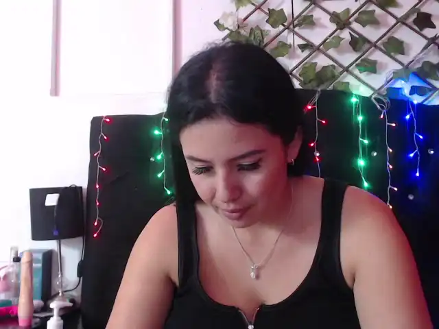 Ashleykatelyn – [Xlovecam] Chica Fucks Herself Big-ass – 2026-04-06 10:27:02