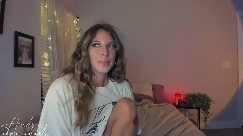 Audrey_ – [Chaturbate] Crazyticket Wild Babe First Time – 2025-08-26 16:13:39